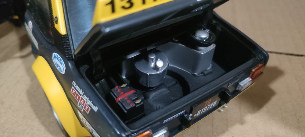 Fiat 131 Abarth 1:18