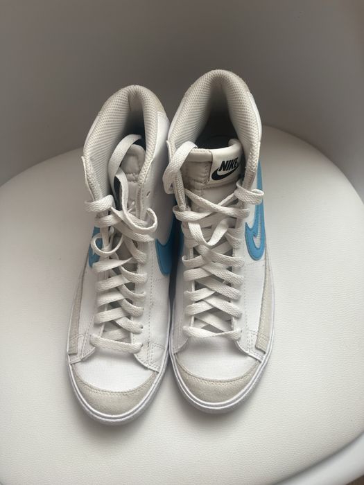 Tenis da Nike botas
