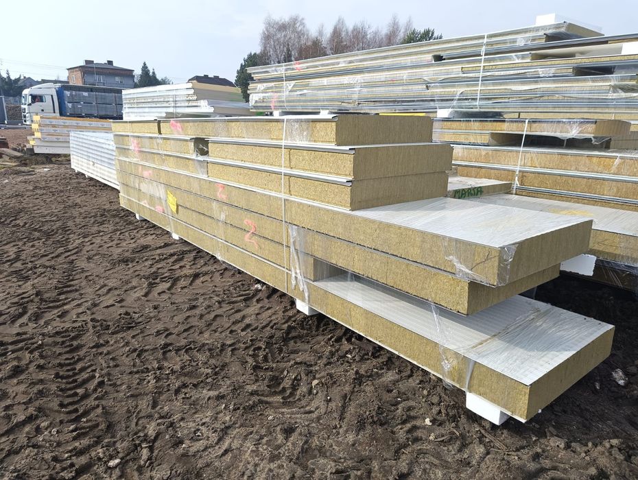 Płyty warstwowe/ Transport/ Szybkie Terminy