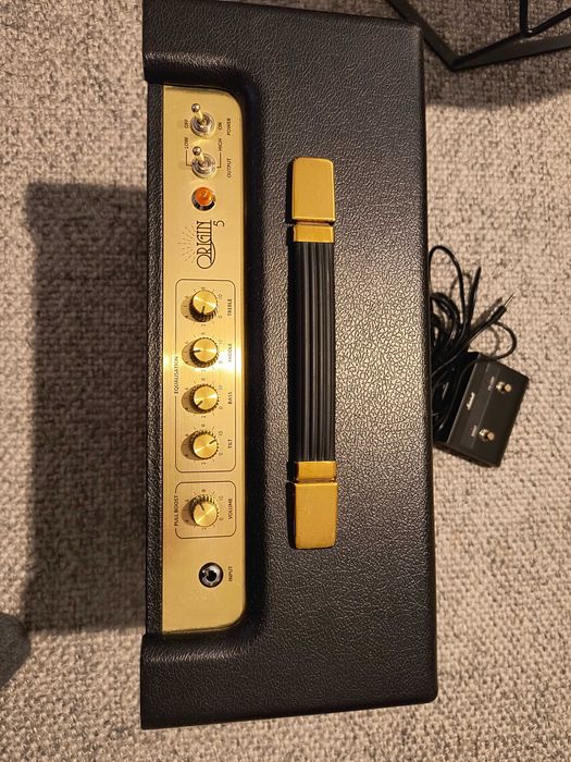 Combo lampowe piec wzmacniacz lampowy  Marshall Origin 5c jak nowy