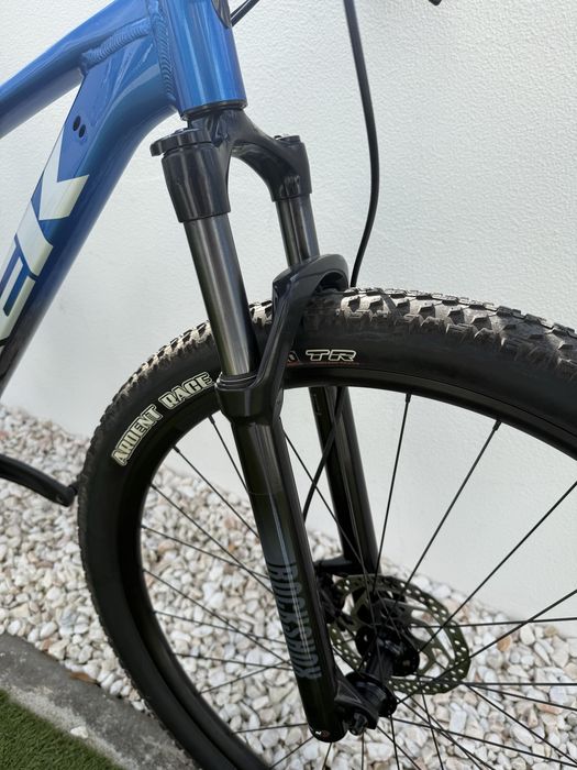 Trek Marlin 8 Tam. M Roda 29