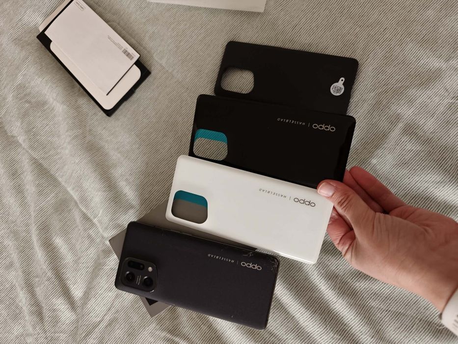 Troco o vendo telemóvel está como novo