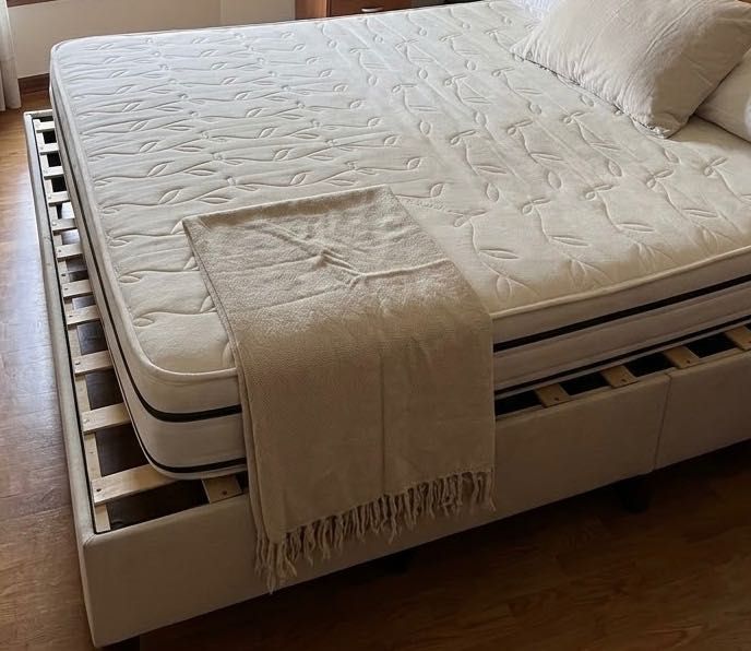 cama de casal com colchão