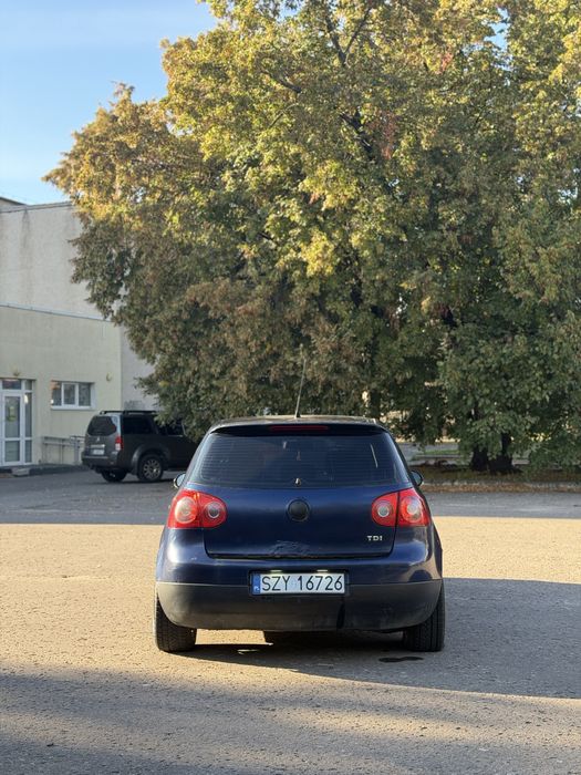 Volkswagen Golf 5 2.0 tdi