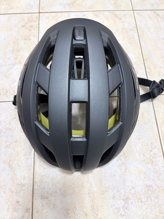 Вело Шолом MET Vinci MIPS black matt, розмір M