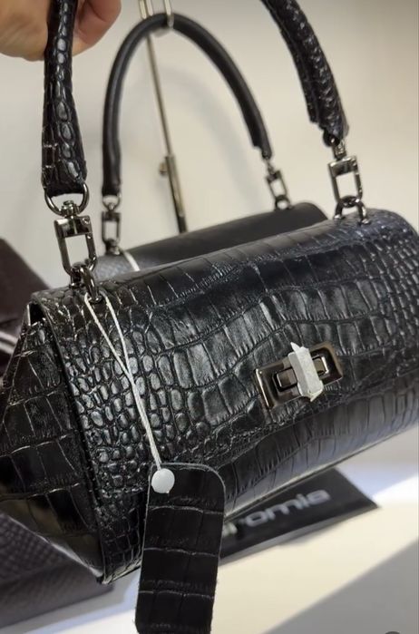 Сумка кожанная известного украинского бренда