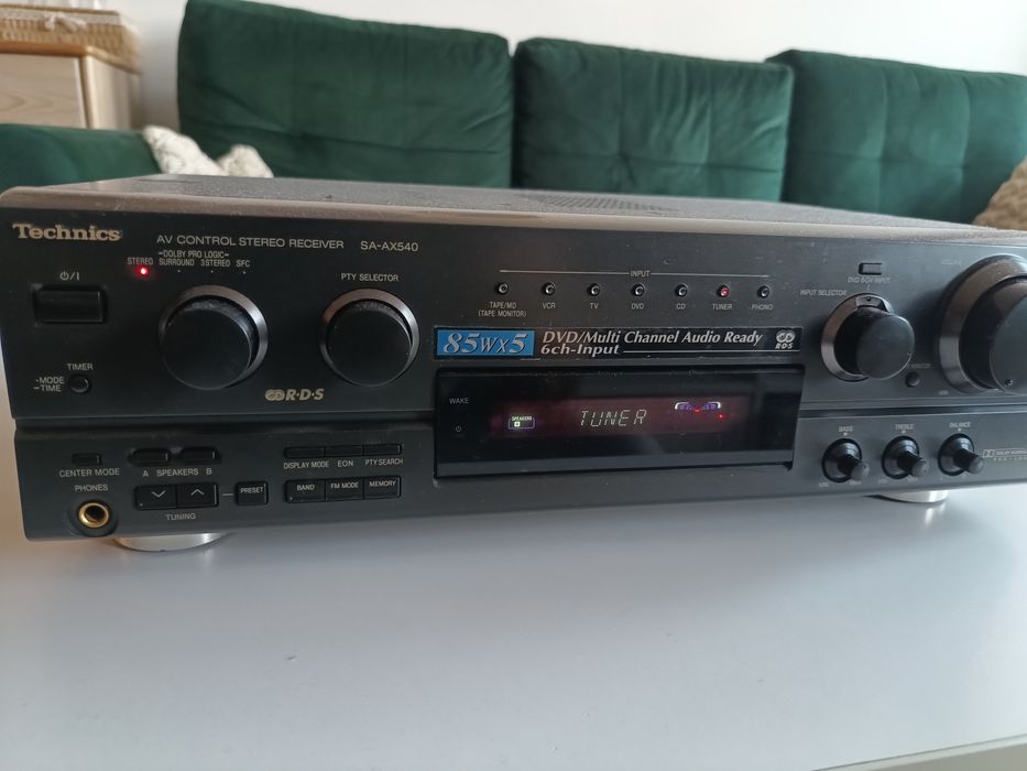 Technics SA AX540 pilot.
