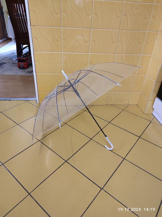 Nowa przezroczysta parasolka ślubna
