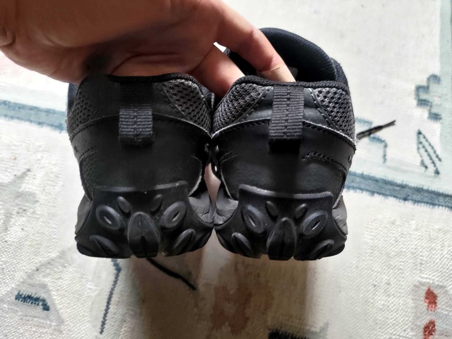 Merrell – Ténis estilo Bota – bastante Confortáveis – Tamanho: 43