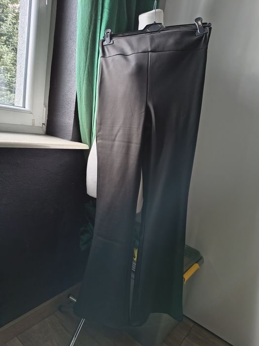 Spodnie damskie legginsy ocieplane futerkiem od wewnętrznej strony xl