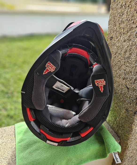 Capacete Bell Moto 9 Flex em carbono
