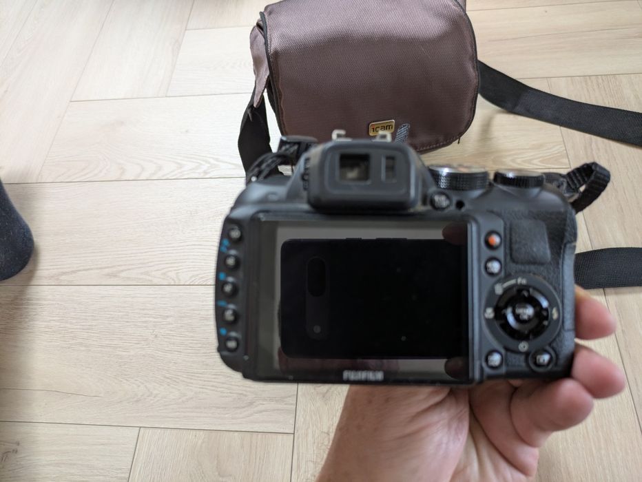 FujiFilm Finepix HS25 EXR