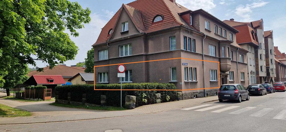 Duże mieszkanie 108m2 + lokal na działalność 24m2 + garaż 15m2