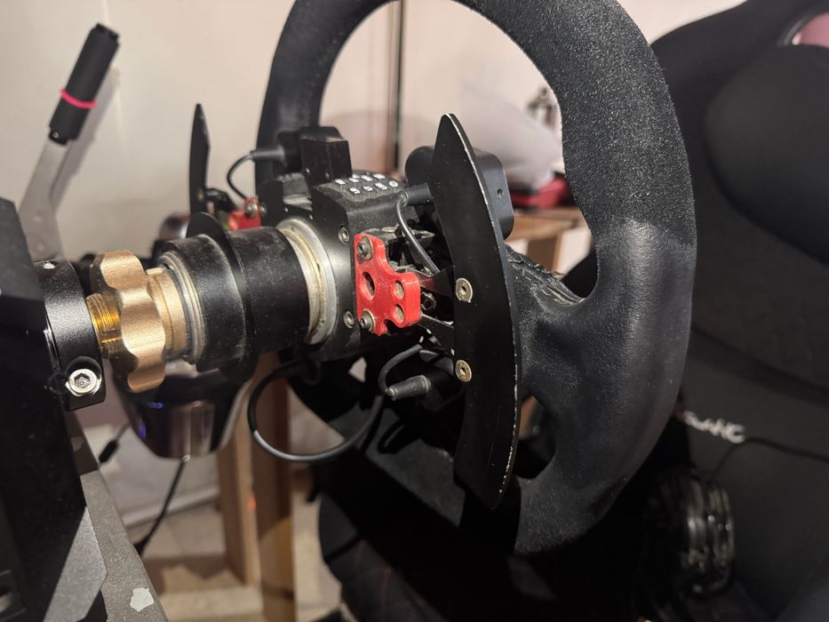 Base Fanatec DD1 + kill switch