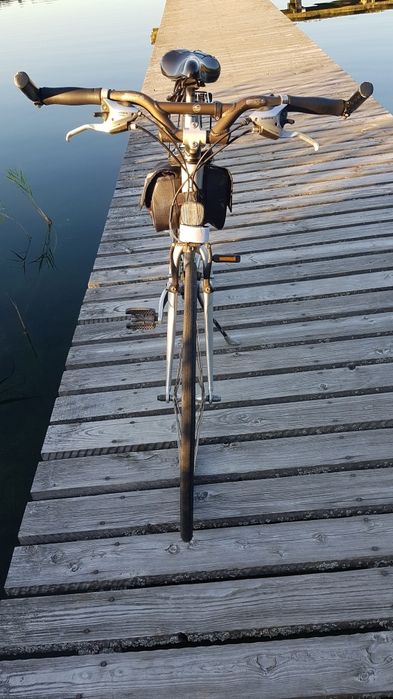 Rower szosowy aluminiowy DBS