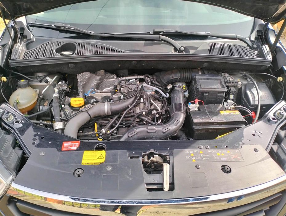 Dacia 7 osobowa 1.2