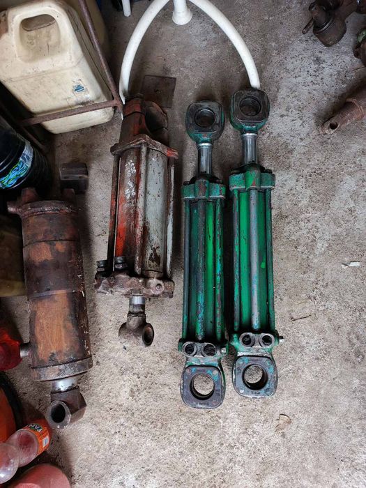 Продам гідроциліндр різних розмірів