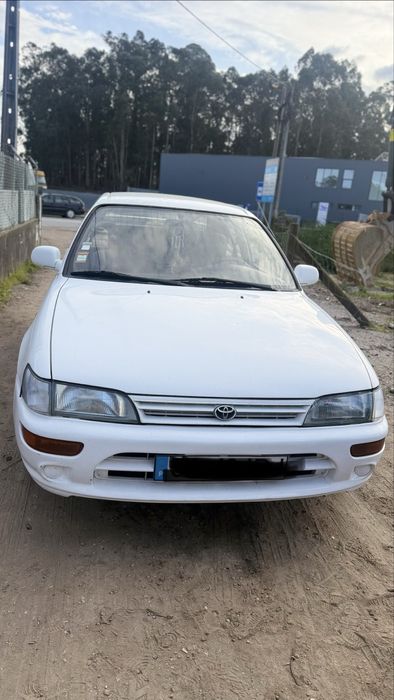 TOYOTA COROLLA STAR VAN 2.0 DIESEL VIATURA PARA VENDA DE PEÇAS