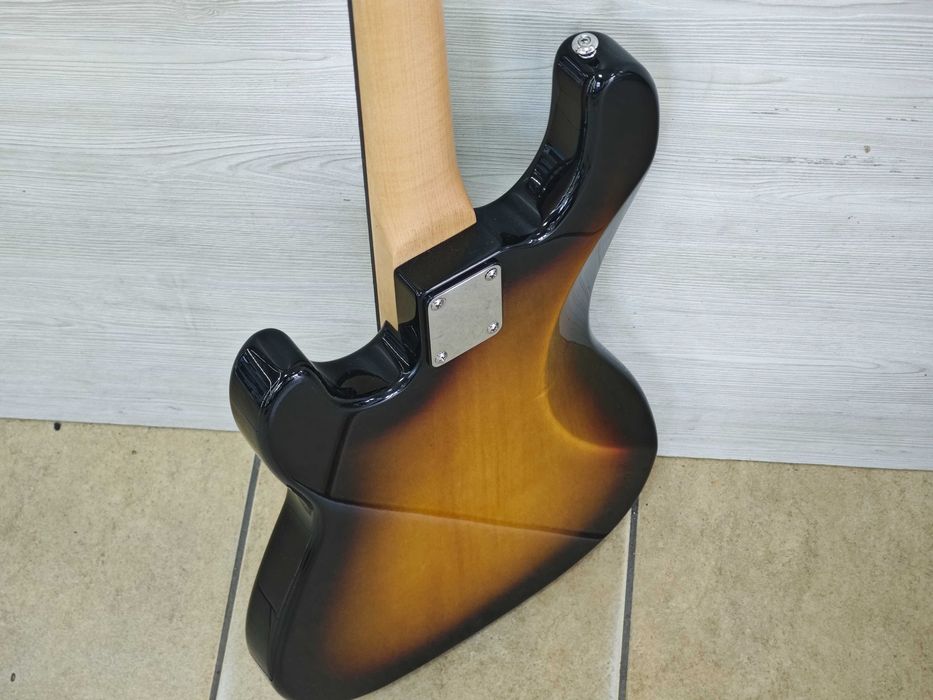 Gitara basowa Be Joe Seattle GB-388 BS