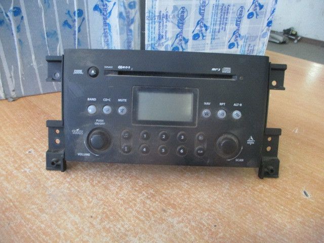 Rádio / auto-rádio SUZUKI Grand Vitara II (JT, TE, TD)