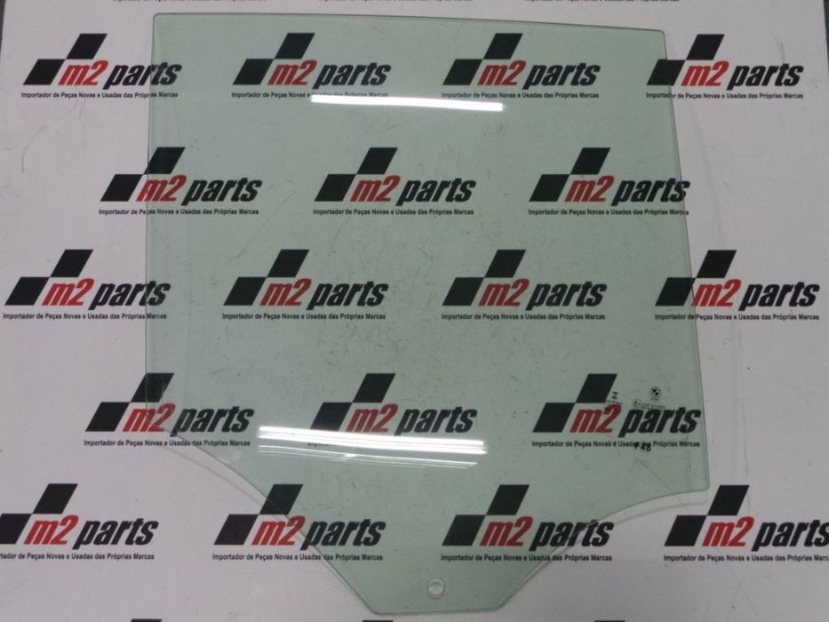 Vidro Da Porta Direito/Trás Seminovo/ Original Bmw X1 51357349498