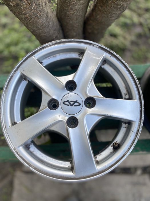 диск для автомобіля Chery R14 (пара)