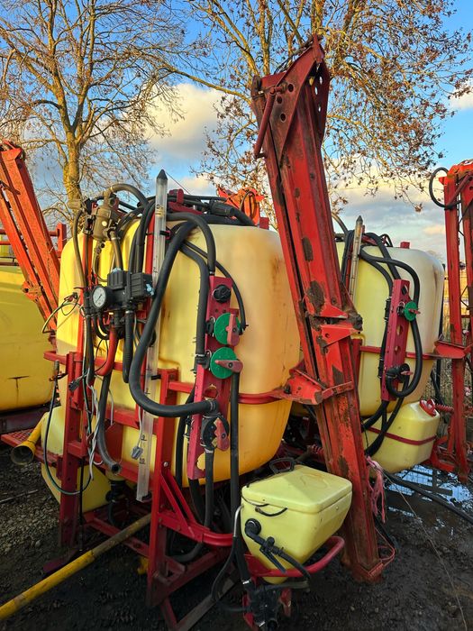 Opryskiwacz zawieszany Hardi Master 1000L 12m sterownik rozwadniacz