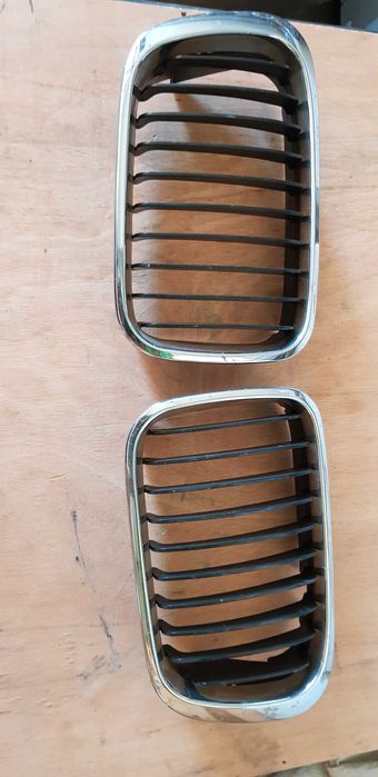 Grelhas bmw e46 touring