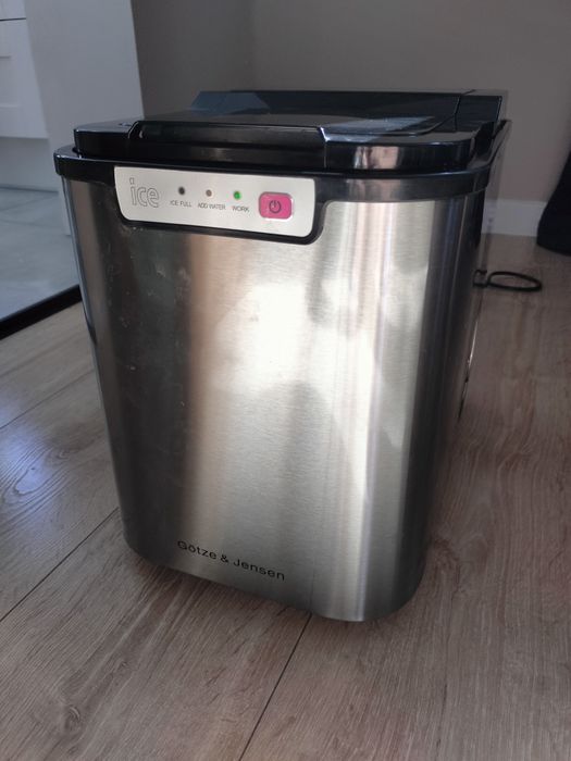 Kostkarka do lodu GÖTZE & JENSEN IM701X Inox 120-150 W