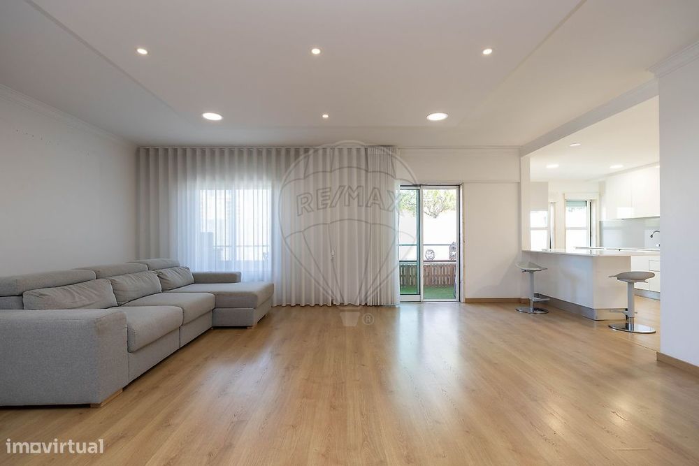 Duplex T3 para venda