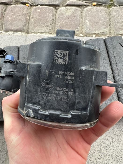 Протитуманні фари Nissan Leaf