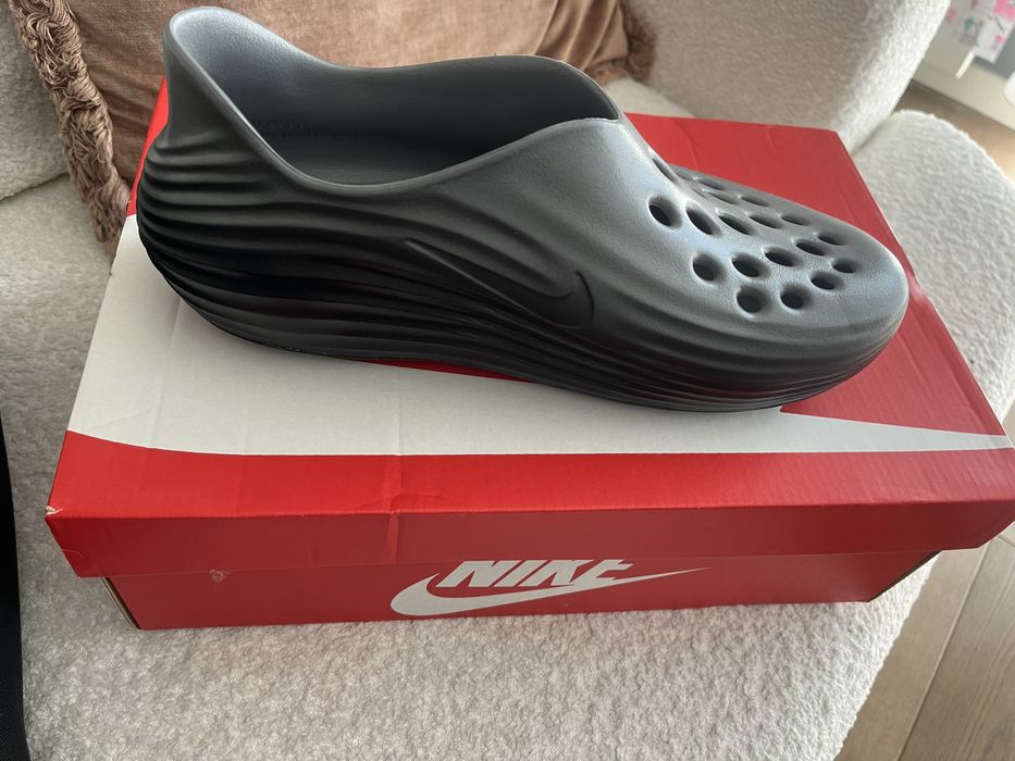 Nike Reactx Rejuven8 44 Black Volt