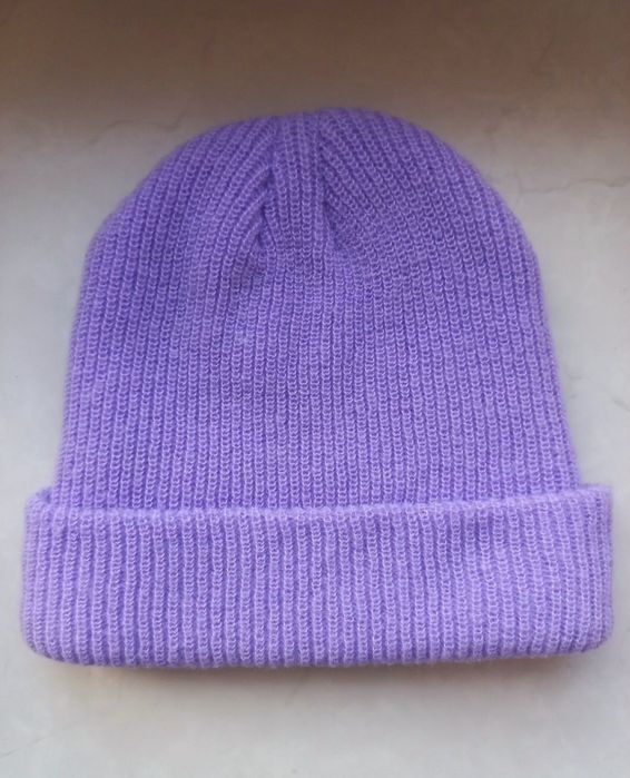 Шапка для дівчинки на 8-10 років з Kuromi.