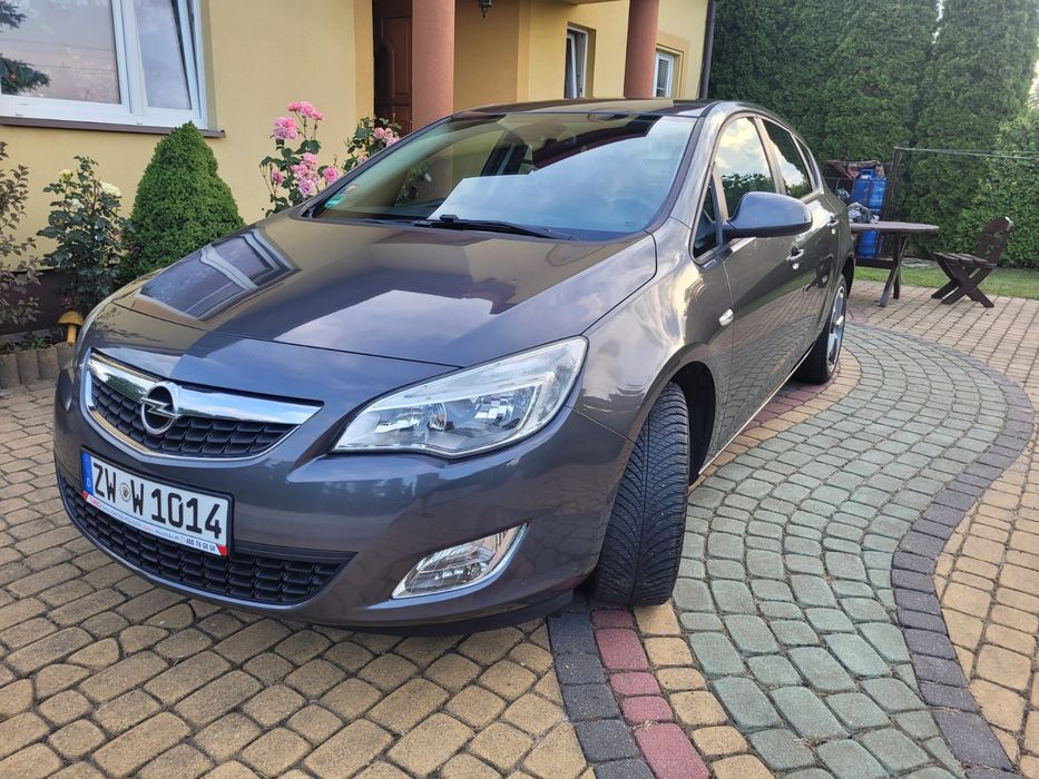 Opel Astra J 1.4b Sprowadzony z Niemiec