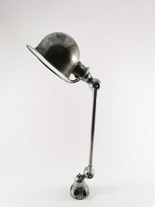 Candeeiro mesa ou parede Jielde Bauhaus industrial desgin iluminação