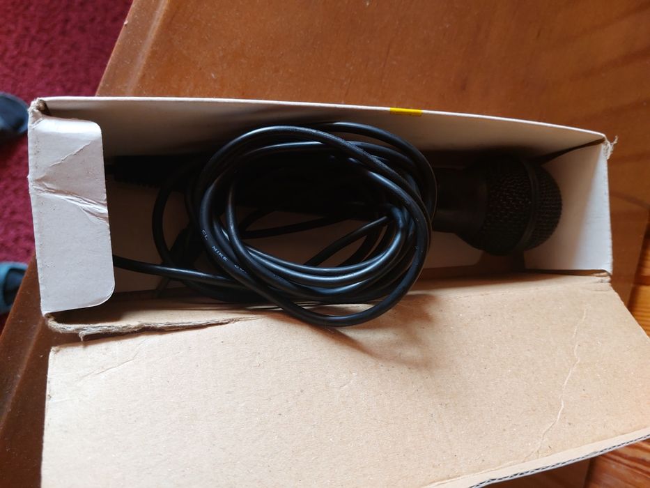 Мікрофон караоке з кабелем