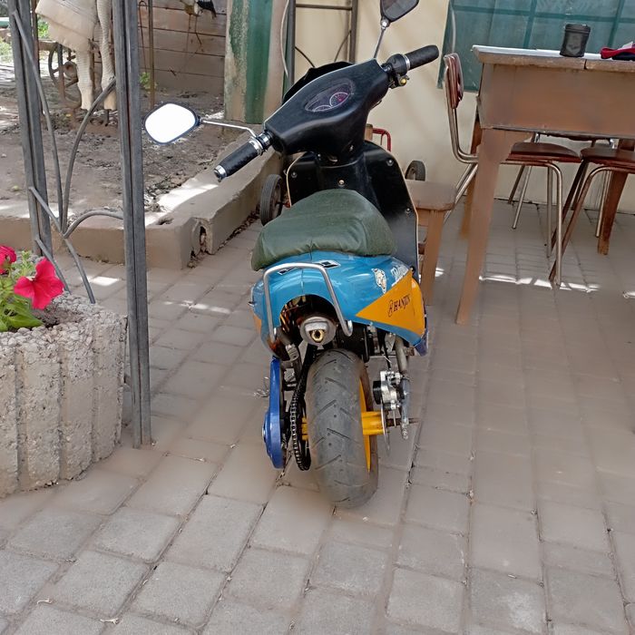 Детский скутер минибайк