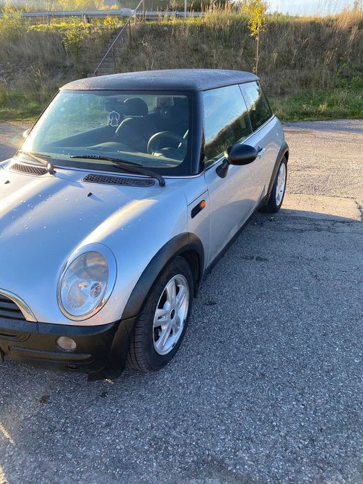 MINI Cooper 1.6 benzyna