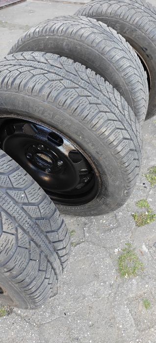 Chce ktoś komplet koła zimowe 175 65 R14