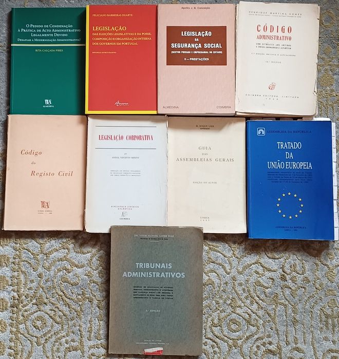 Direito Conjunto de Livros Antigos