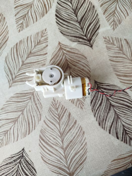 Насос подачи воды (б/у) для Xiaomi Roborock S5 Max / S6 MaxV
Готово к отправке