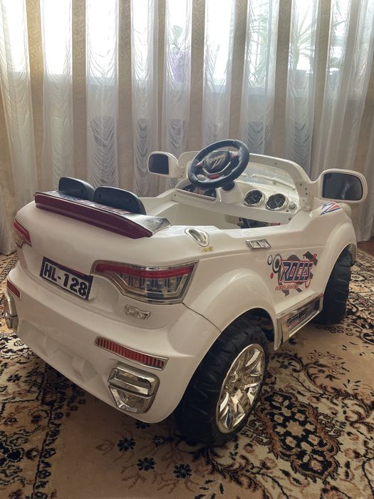 Електромобіль X-Rider M188R