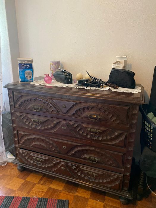 Mobilia antiga completa