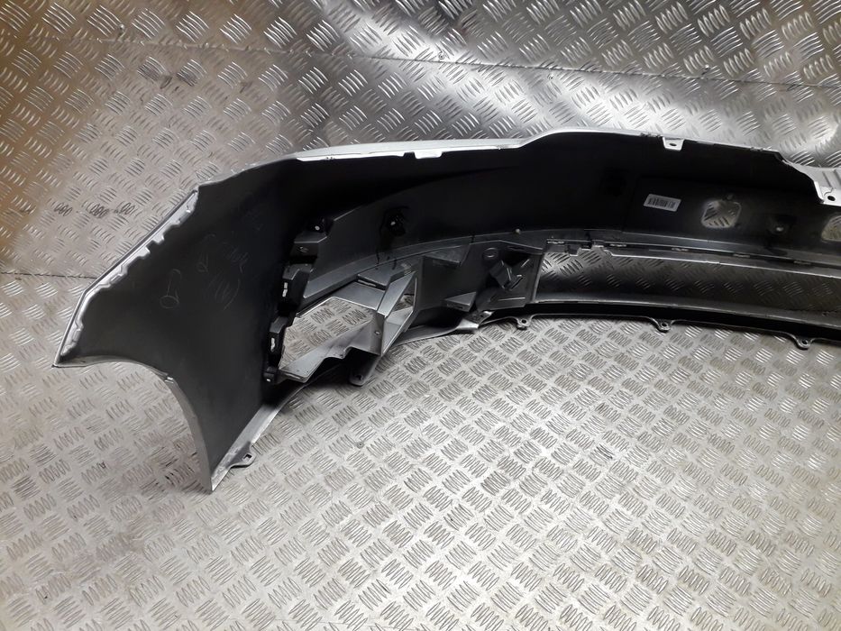 Toyota corolla e16 lift zderzak przód