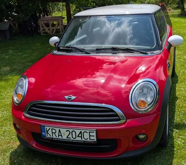 Разборка MINI R56 бампер комплектний