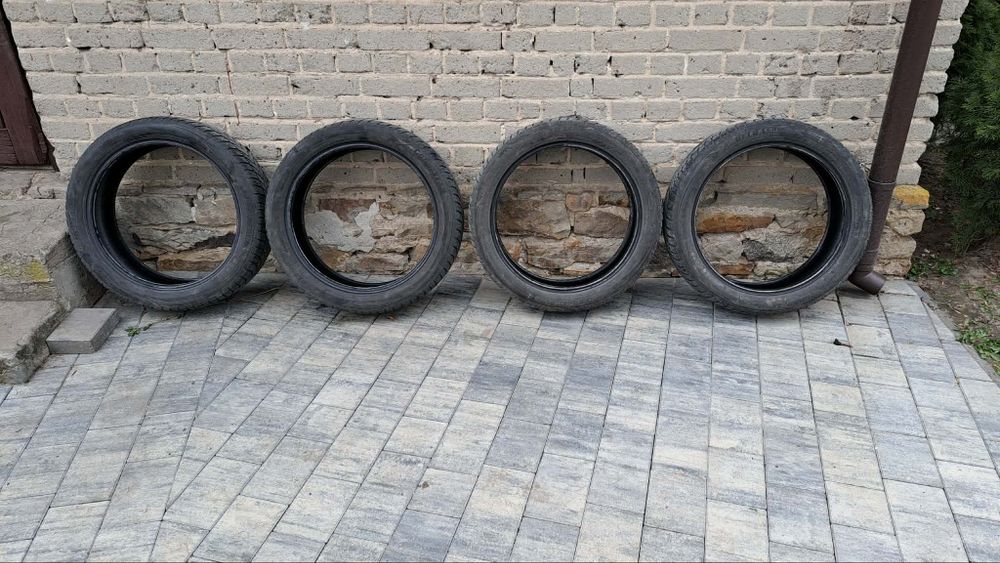 Opony zimowe Goodyear 195/55 R20