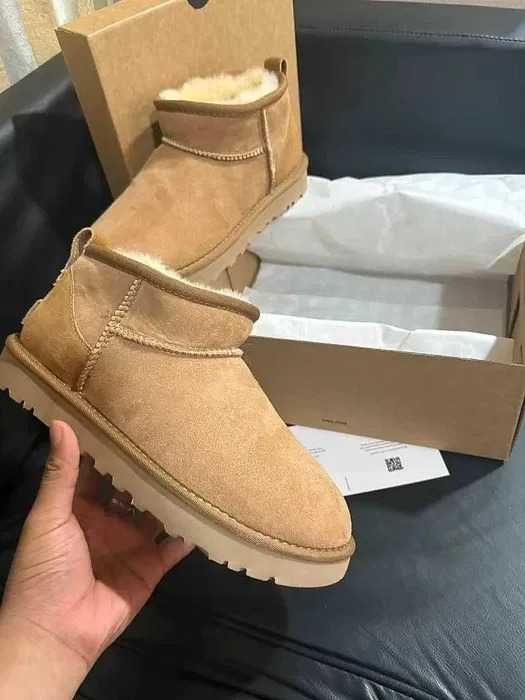 UGG Classic Mini Boots Chestnut r.37