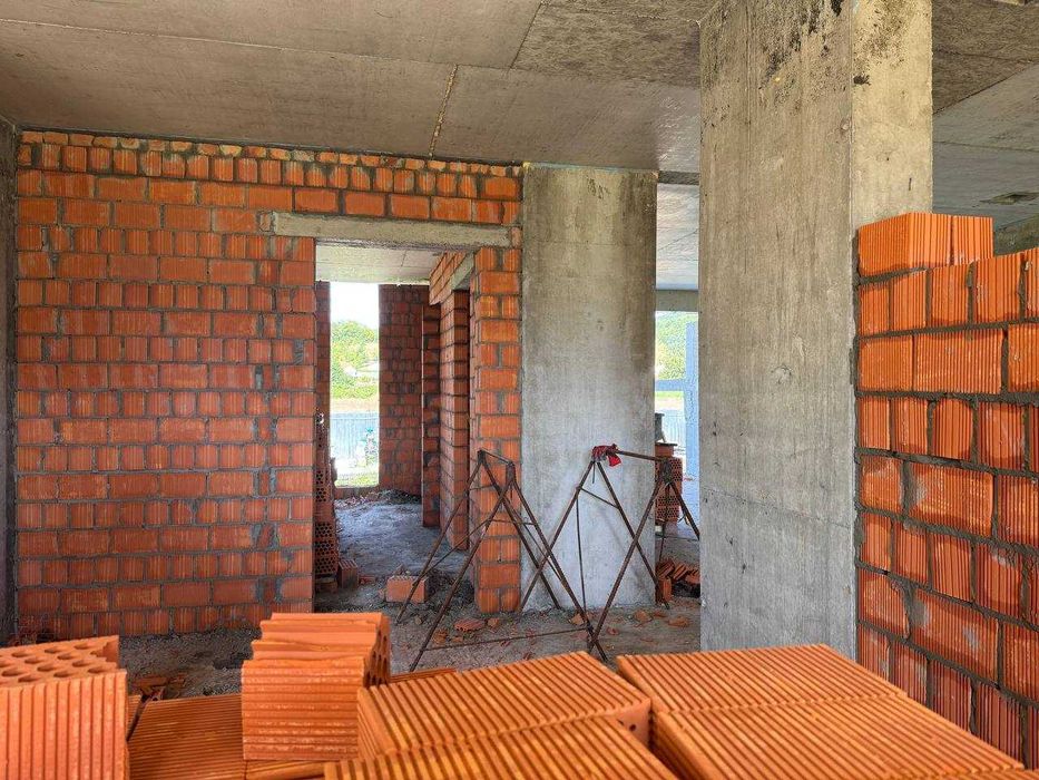 Продаж сучасної квартири на Закарпатті