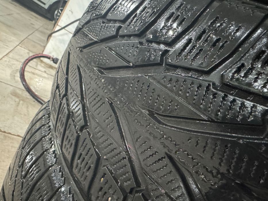 Зимняя резина 225/50/17 Nokian hakkapelita