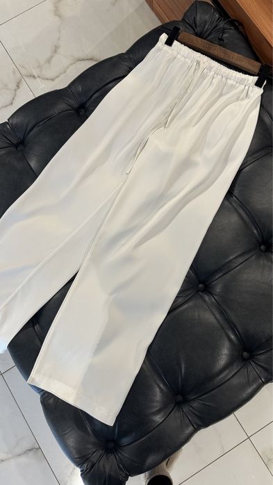 Атласні штани молочні/ білі